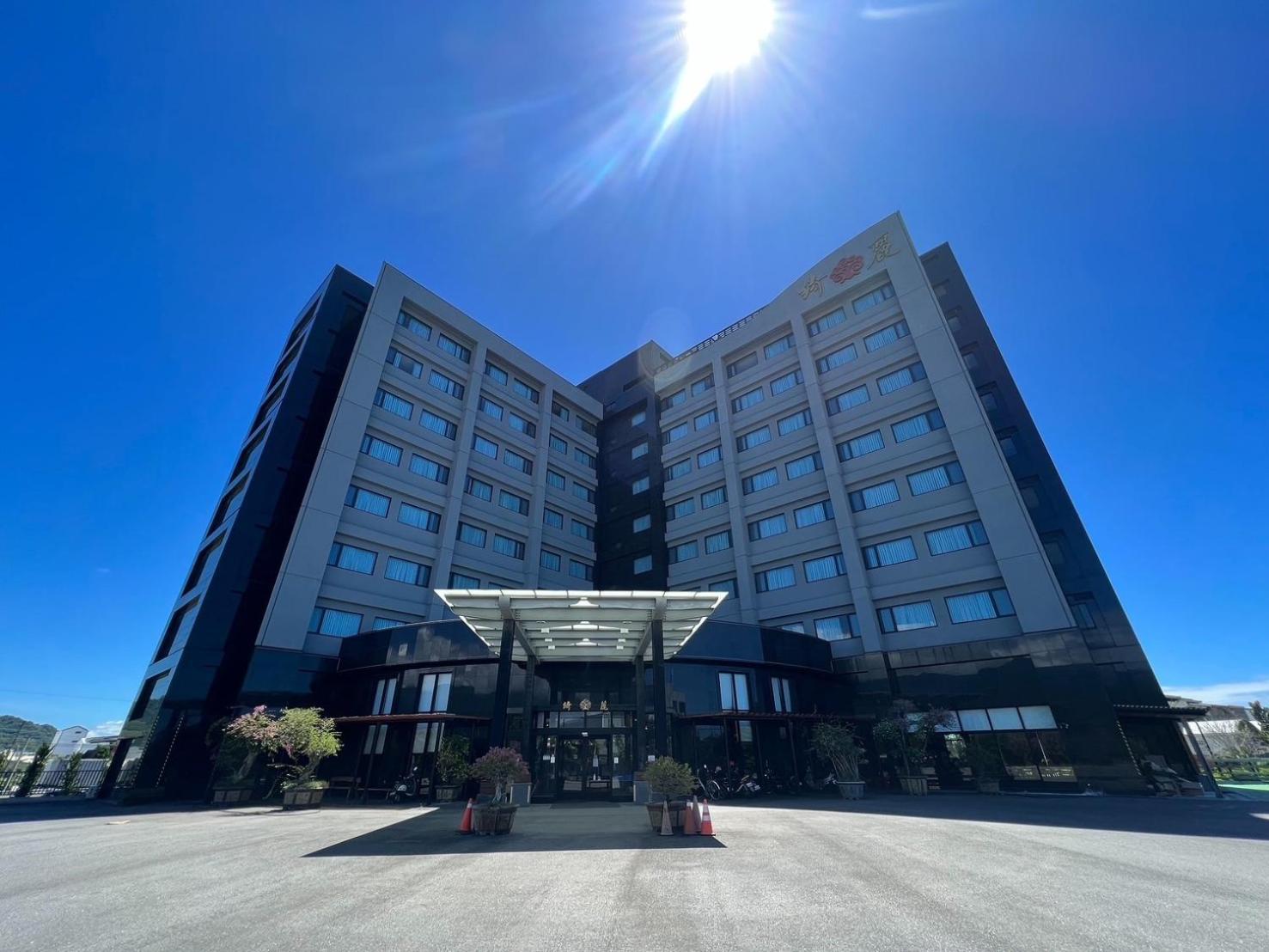 綺麗商旅園區館 Hotell T'ai-tung Exteriör bild