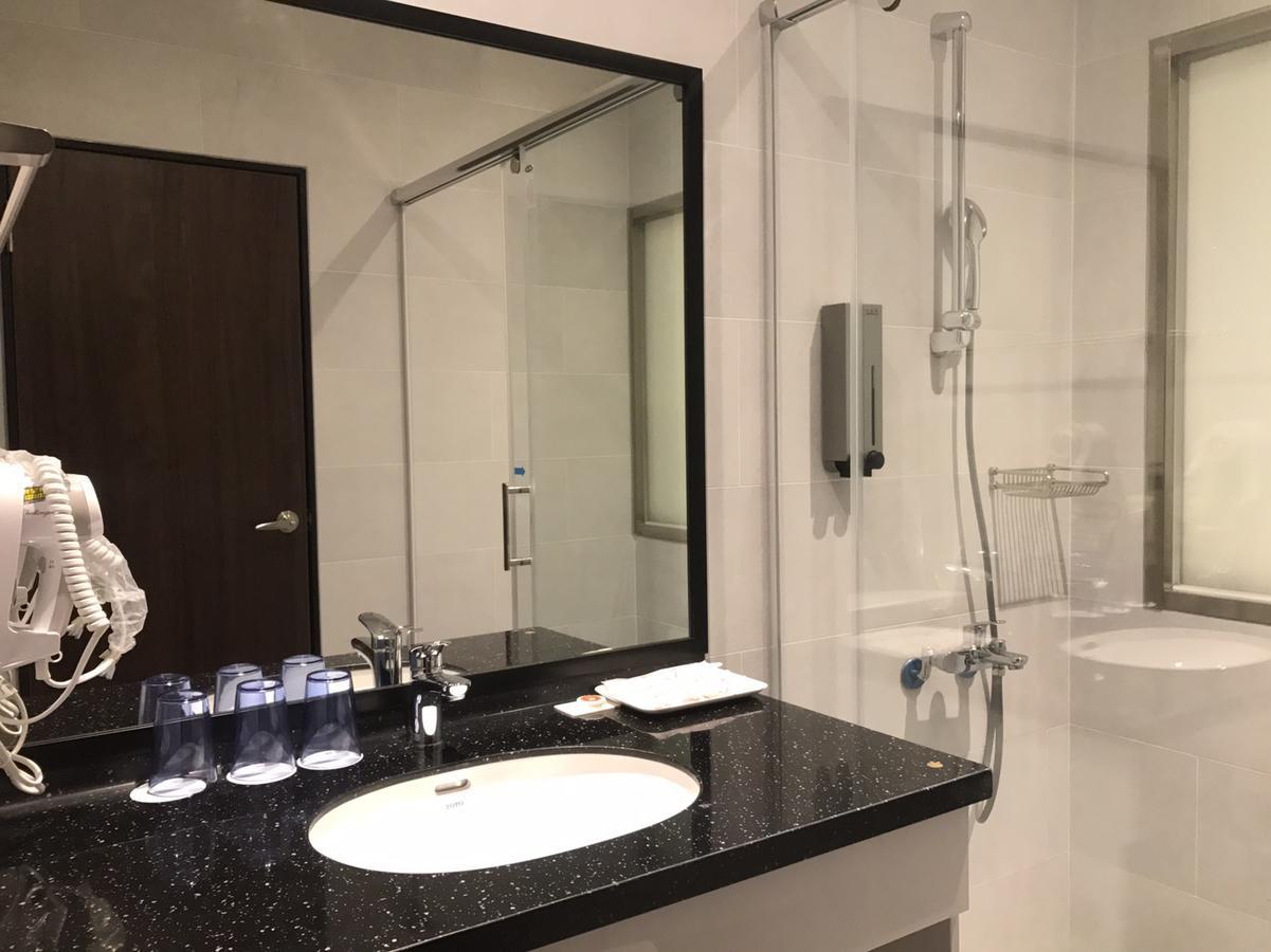 綺麗商旅園區館 Hotell T'ai-tung Exteriör bild